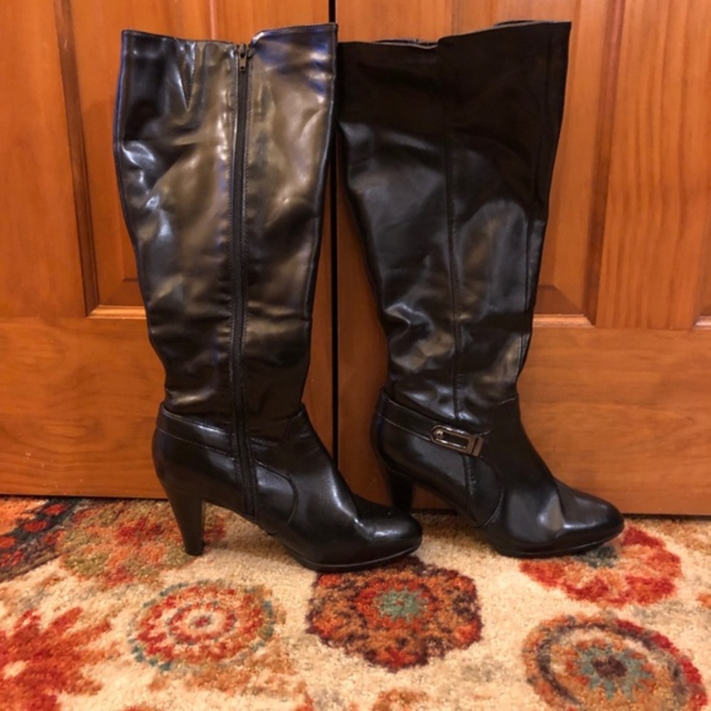 Black‎ Boots